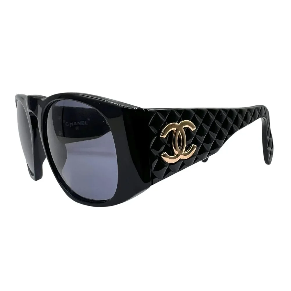 Chanel 01450 90's Black & Gold Matelasse Round Sunglasses w/ Case